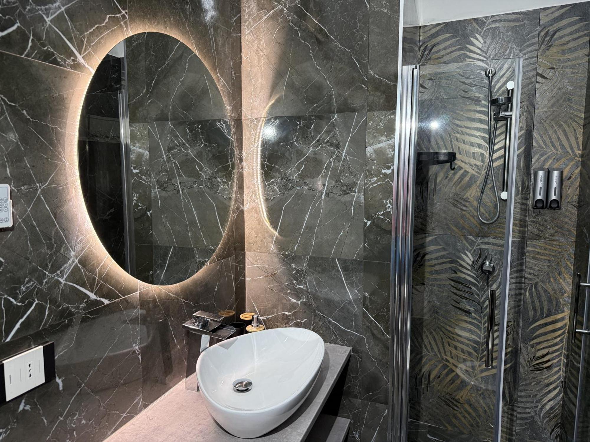 Couette-café Ylisea Luxury Naples