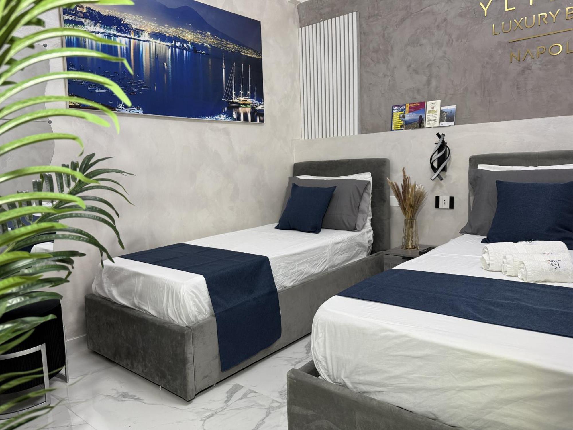 Couette-café Ylisea Luxury Naples